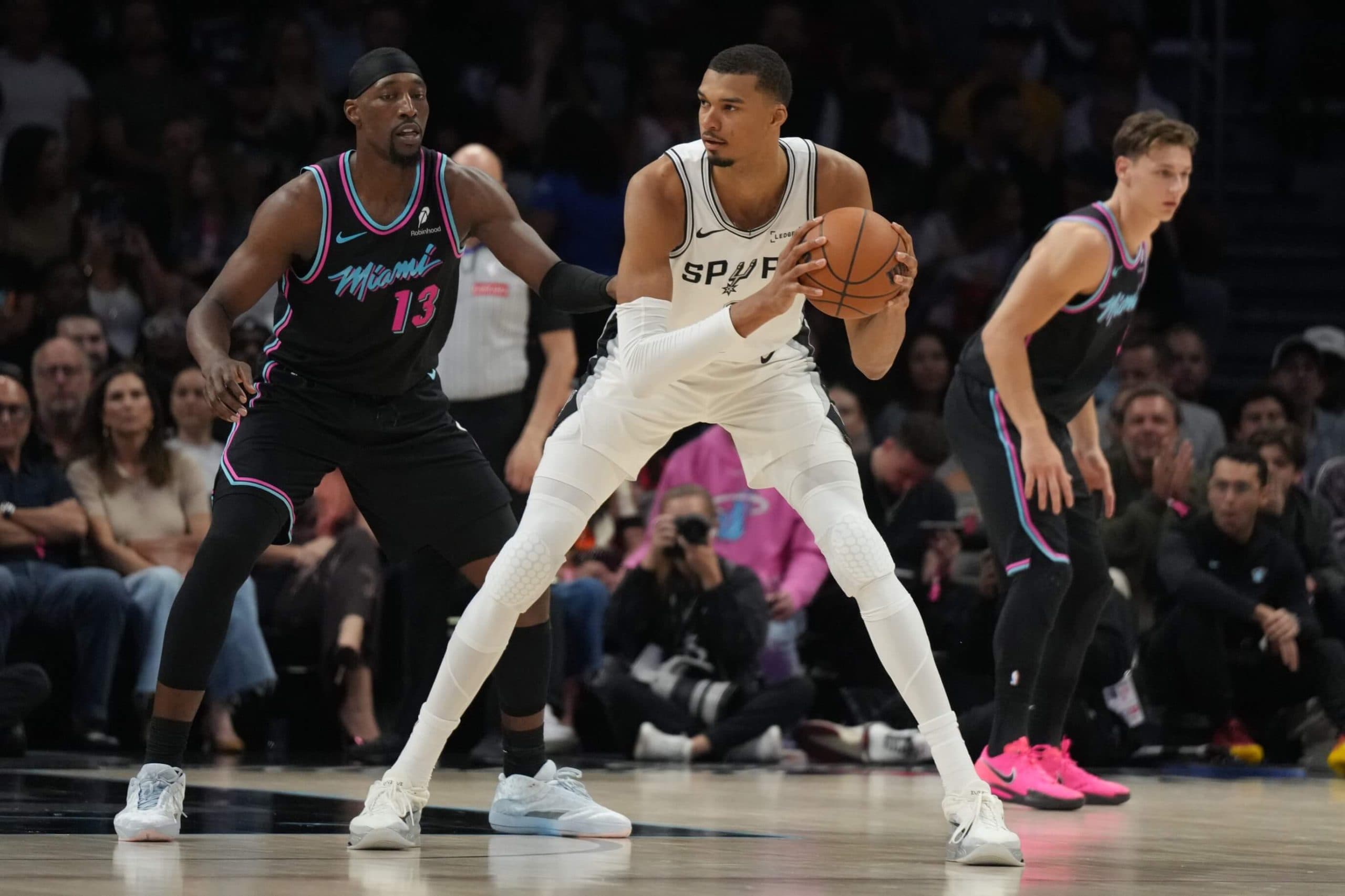 « Huit choix de draft et Victor Wembanyama » : Le prix à payer pour un triple All-Star selon Pat Riley !