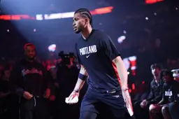 Cette performance historique intervient lors de la plus large victoire de la saison pour Portland, qui s'impose 134-99 face à des Nets en pleine déroute.