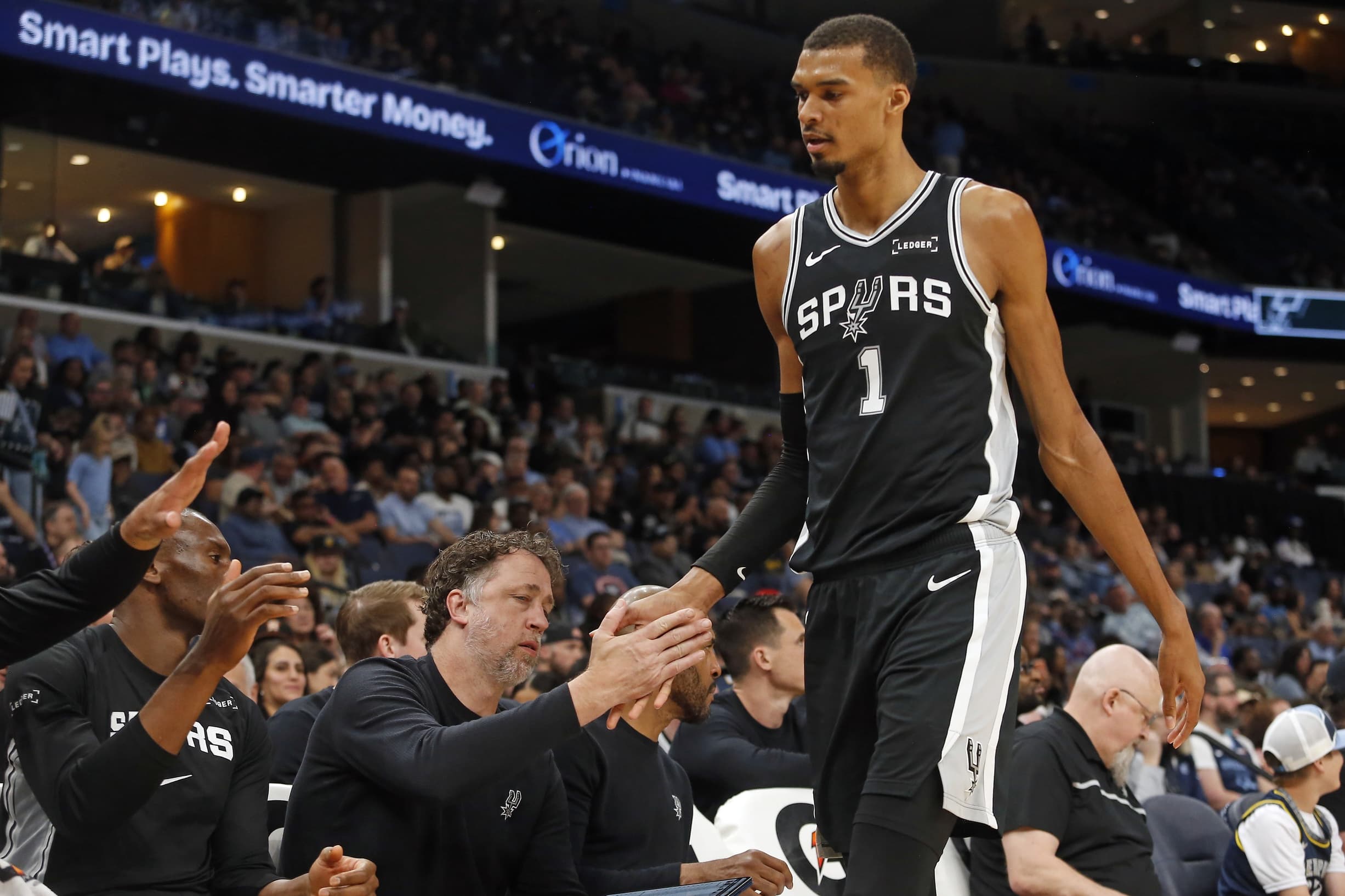 Victor Wembanyama en tête de la course au trophée du MVP… selon la NBA elle-même !