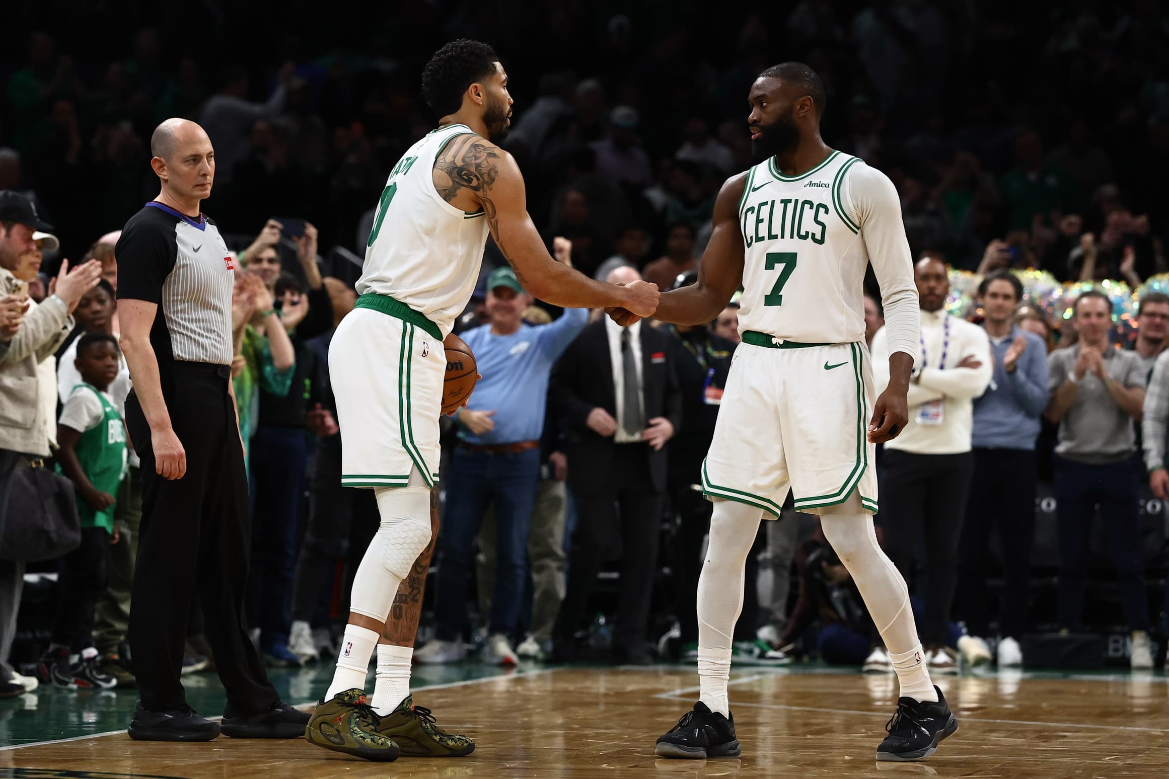 Nouveau record pour les Celtics face à Miami : Brown et Tatum inarrêtables