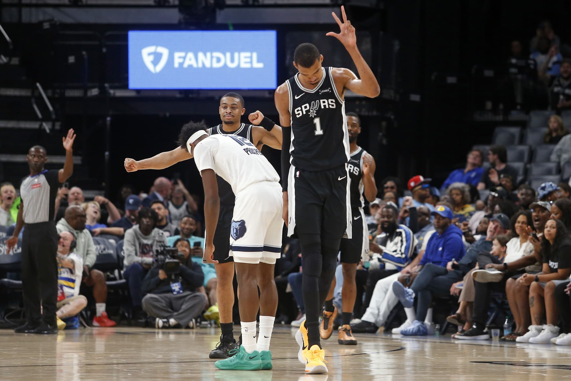 Victor Wembanyama en mode DPOY et MVP : une domination totale qui impressionne toute la NBA