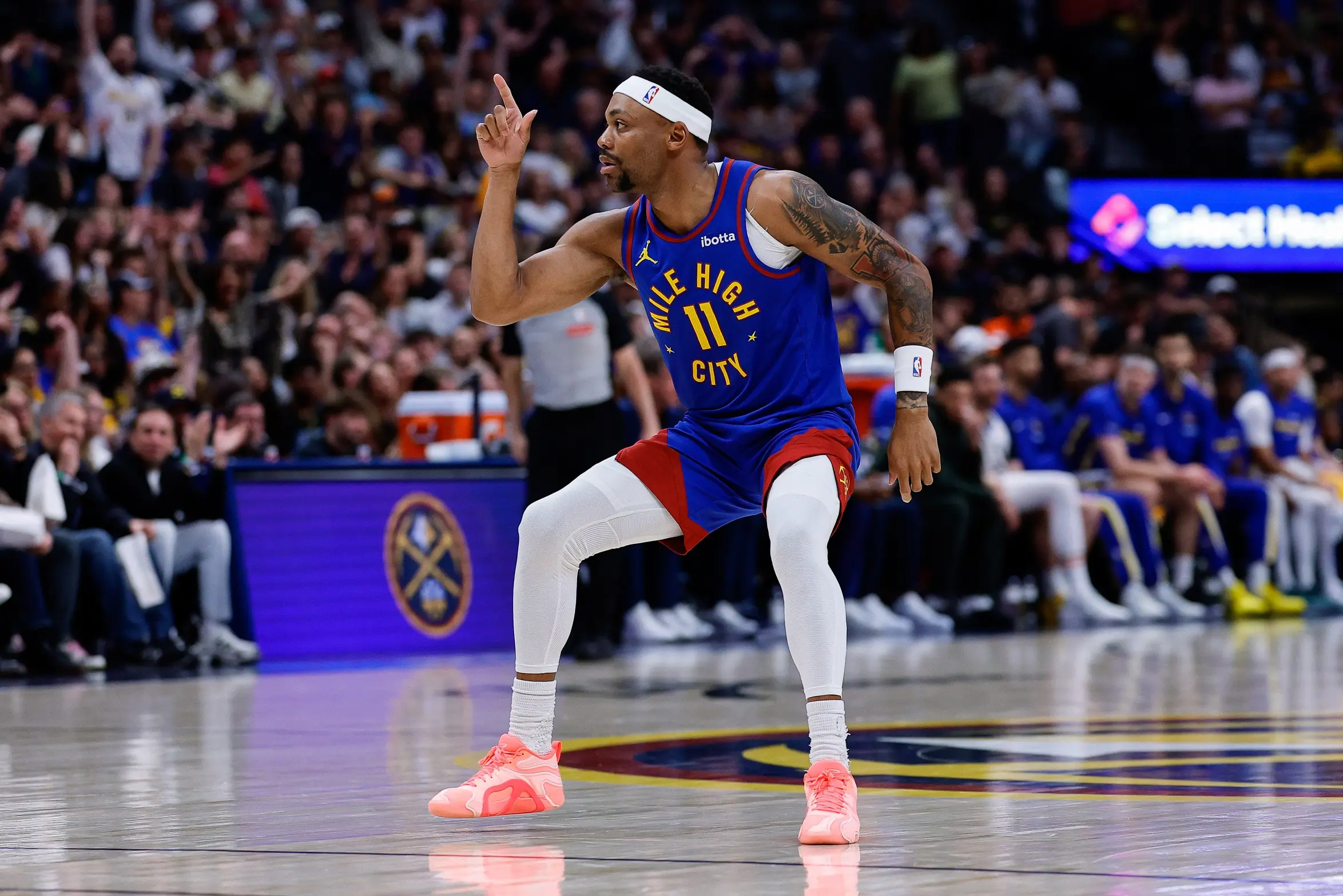 Bruce Brown a joué 82 matchs mais ne respecte pas la règle NBA des 65 matchs