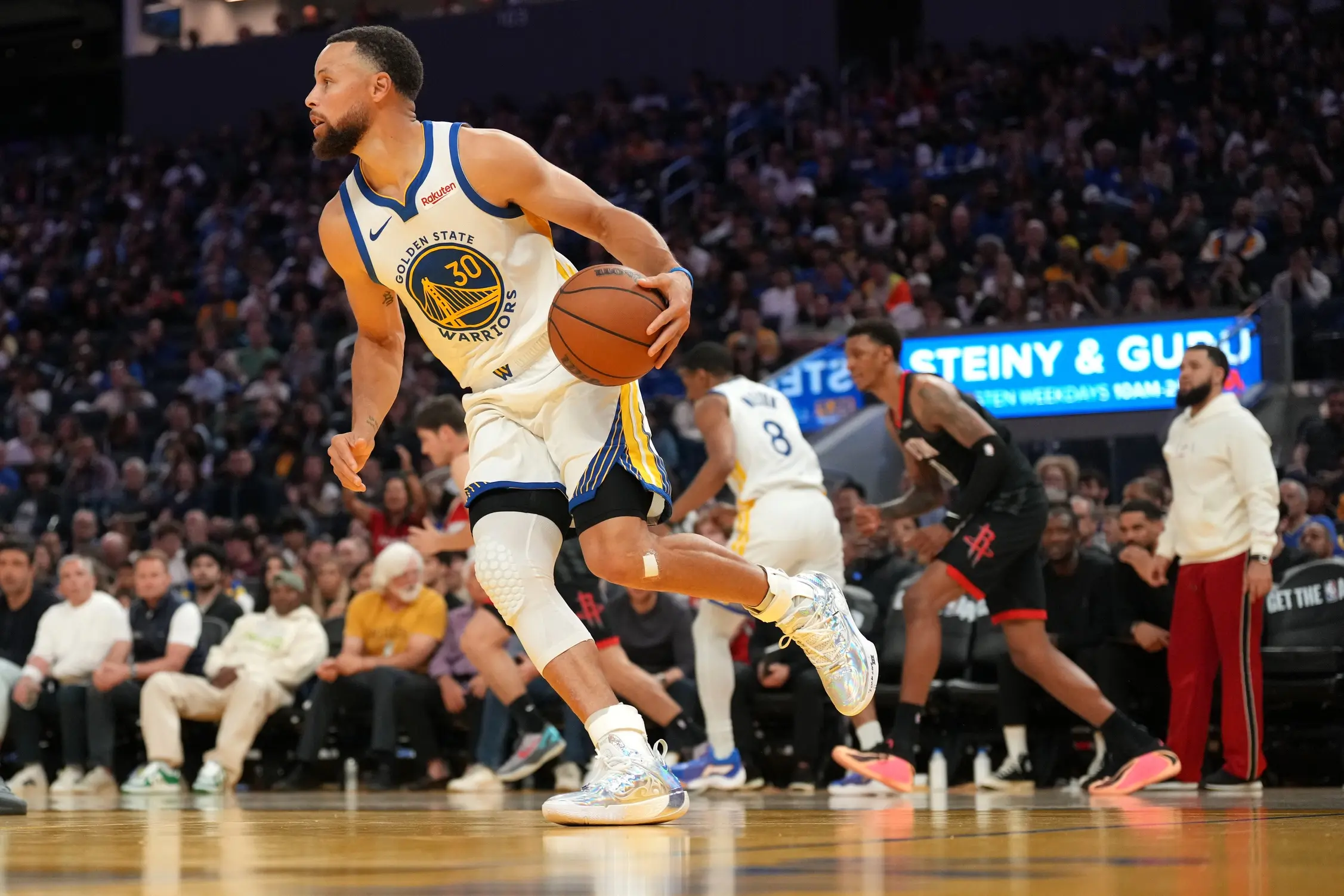 Stephen Curry domine les ventes de maillots NBA, Victor Wembanyama dans le top 5