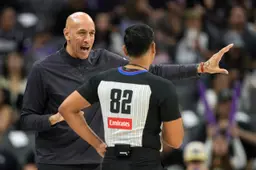 Après cette faute, Golden State a conclu la rencontre sur un run de 10-4, infligeant aux Kings leur 59e défaite de la saison 2025-2026.