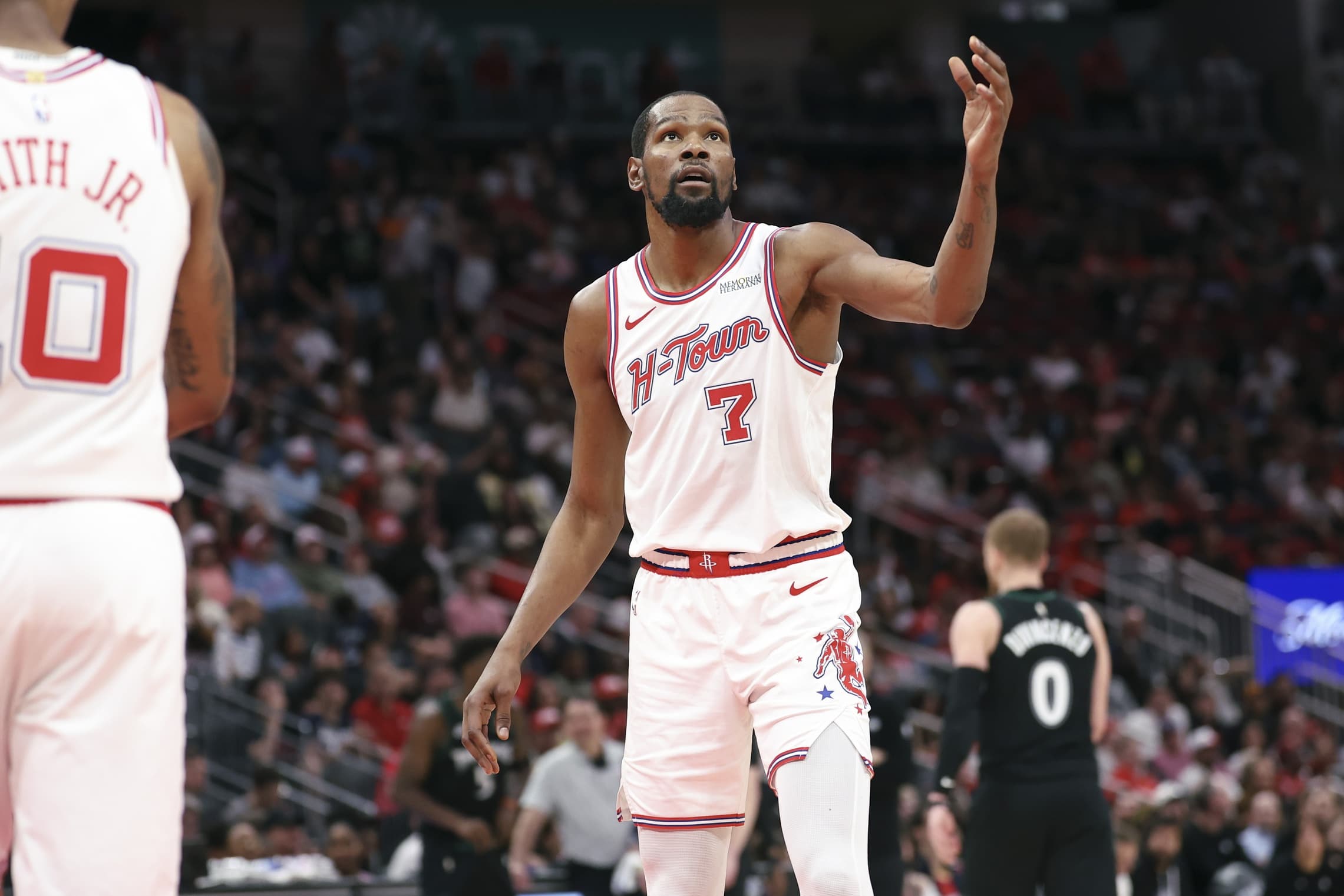 Houston et Cleveland grands gagnants d’une dernière journée qui redistribue les cartes