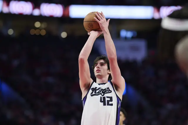 Noa Essengue réagit après les critiques de Tiago Splitter, Maxime Raynaud et Gérald Ayayi en difficulté en Summer League NBA