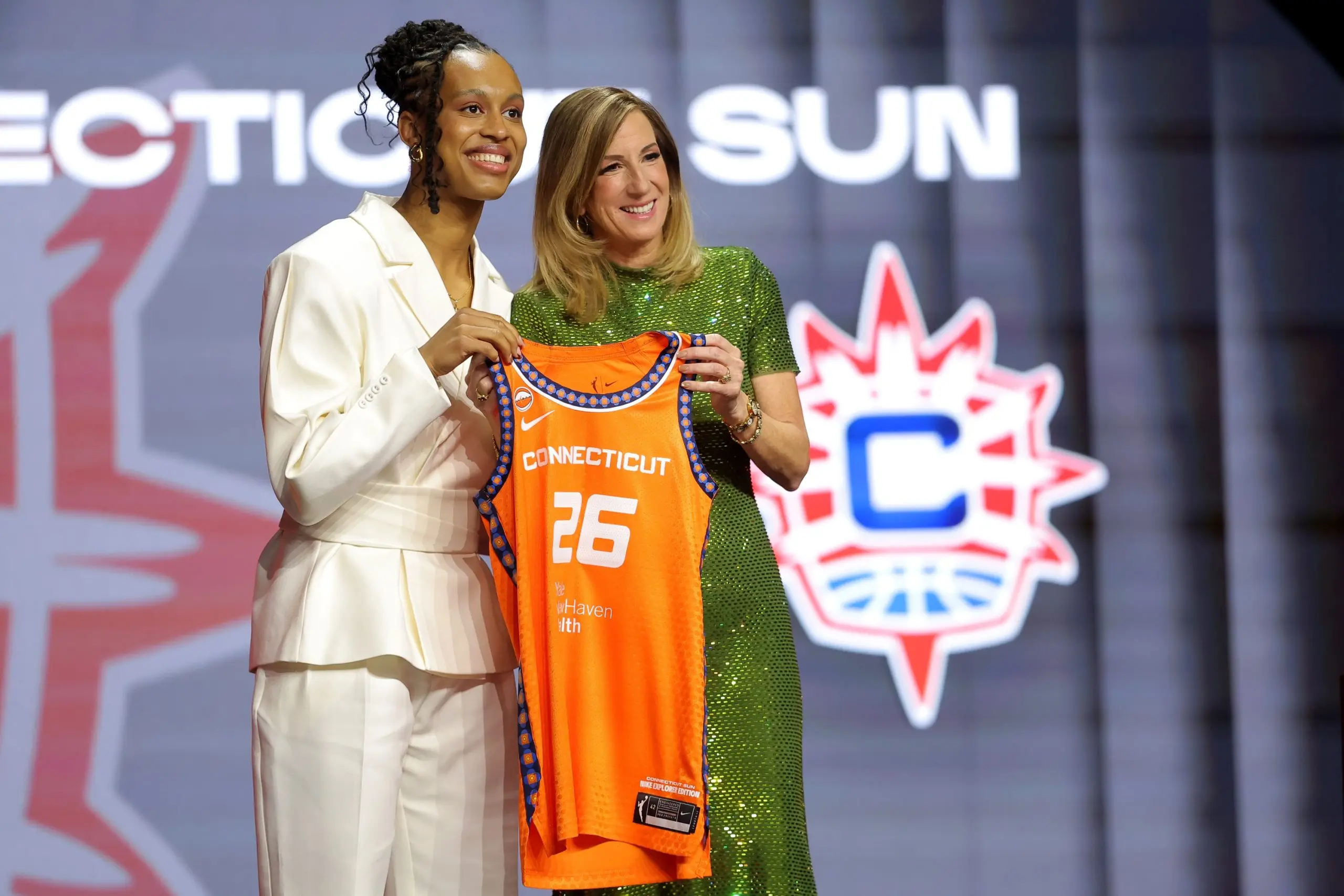 Nell Angloma sélectionnée par le Connecticut Sun en 12e position de la Draft WNBA 2026