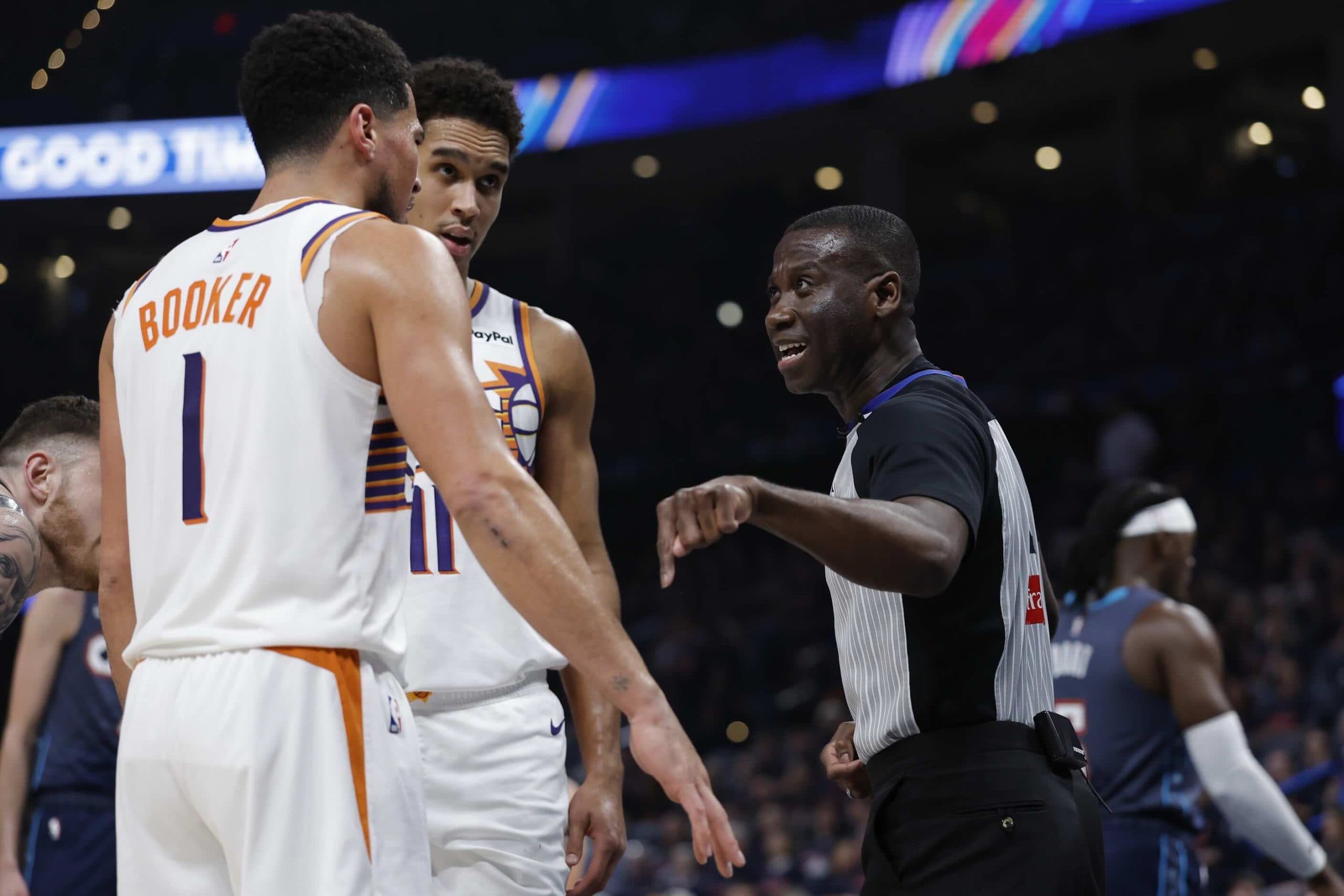 Devin Booker sanctionné suite à ses critiques envers l’arbitrage