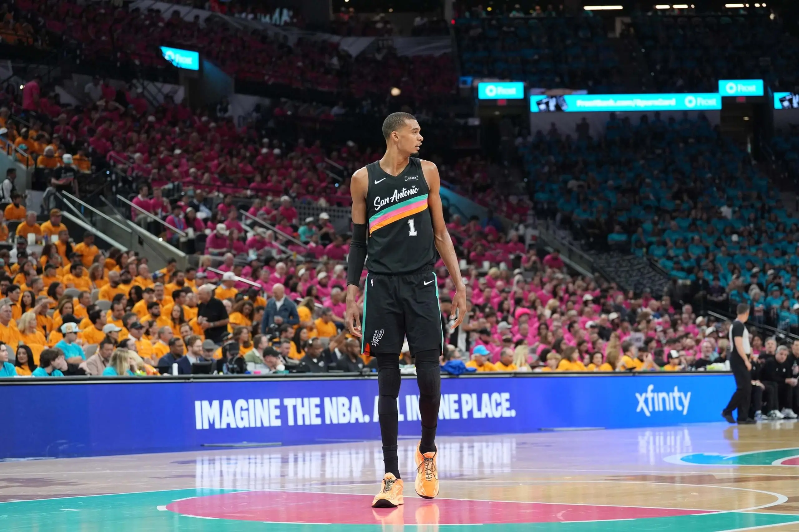 “L’effet Victor Wembanyama” : les Spurs explosent les audiences NBA en Playoffs !