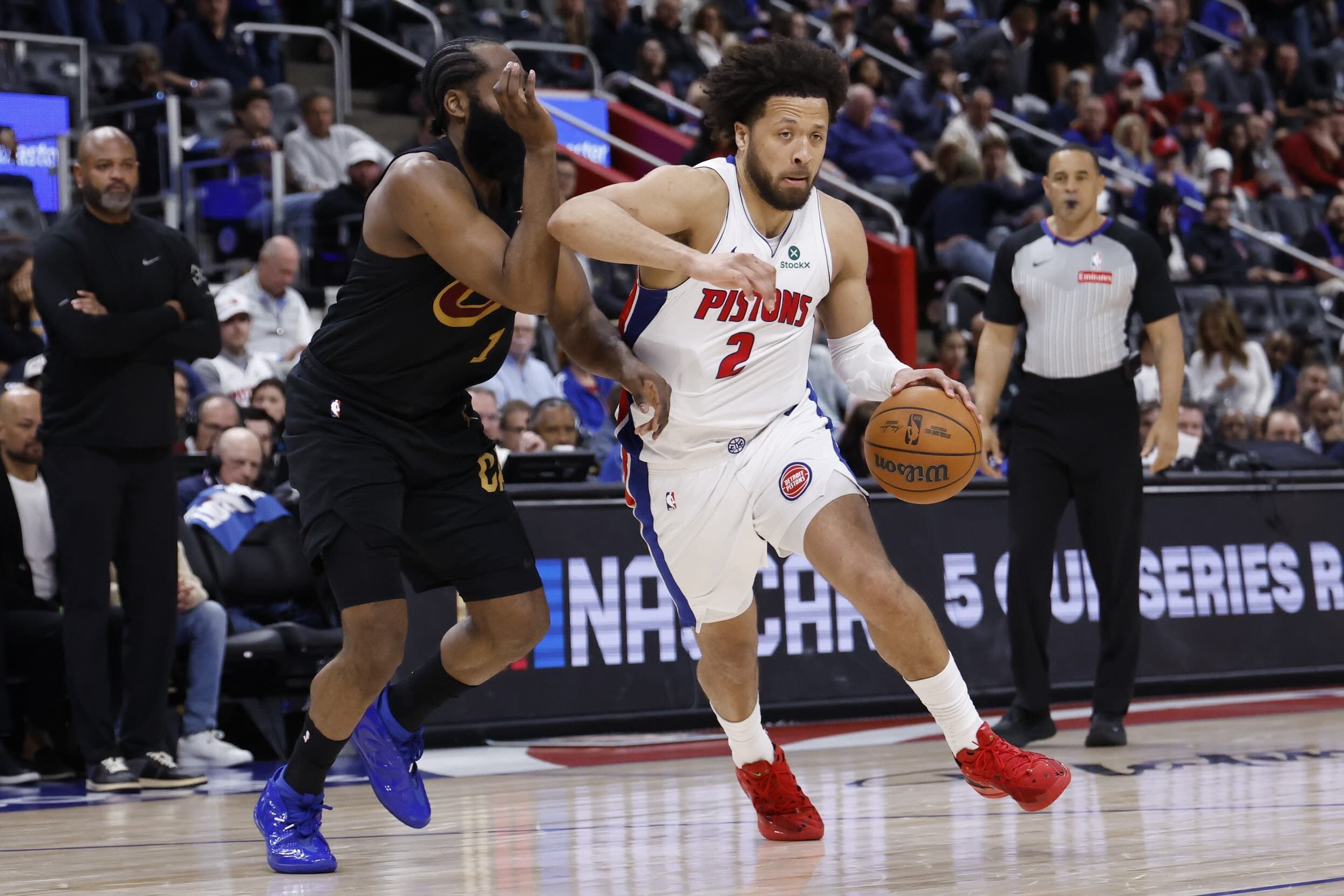 Playoffs NBA : les Pistons profitent d’un Harden fantomatique pour s’offrir deux longueurs d’avance !