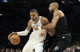 NBA: Playoffs-San Antonio Spurs at Minnesota Timberwolves