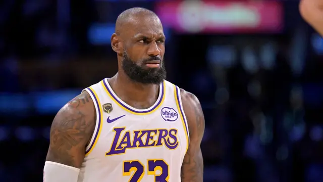 Après 583 M$ amassés en NBA, LeBron James devrait signer pour le minimum