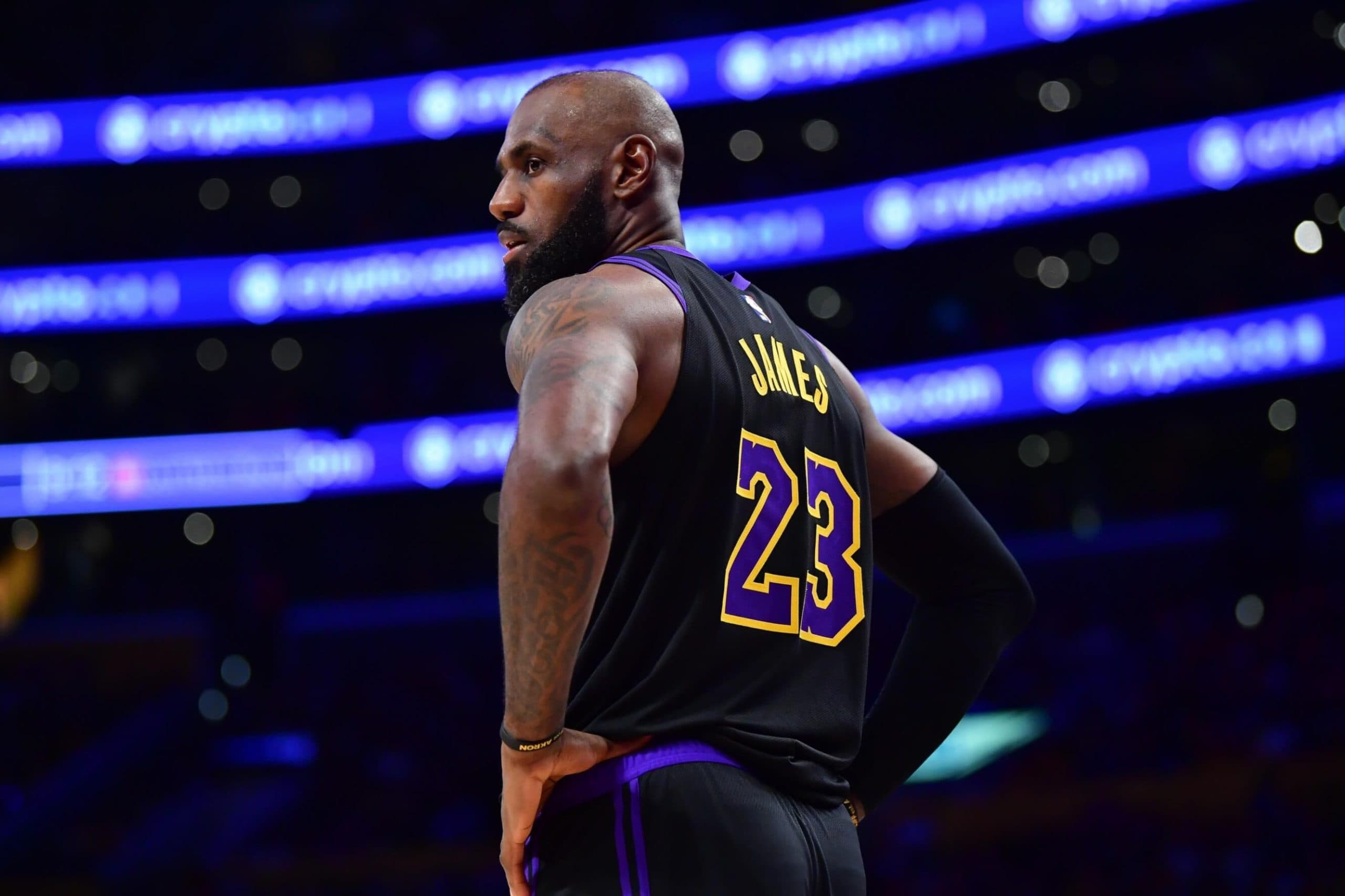 Agent libre cet été, LeBron James ne devrait pas signer au SMIC