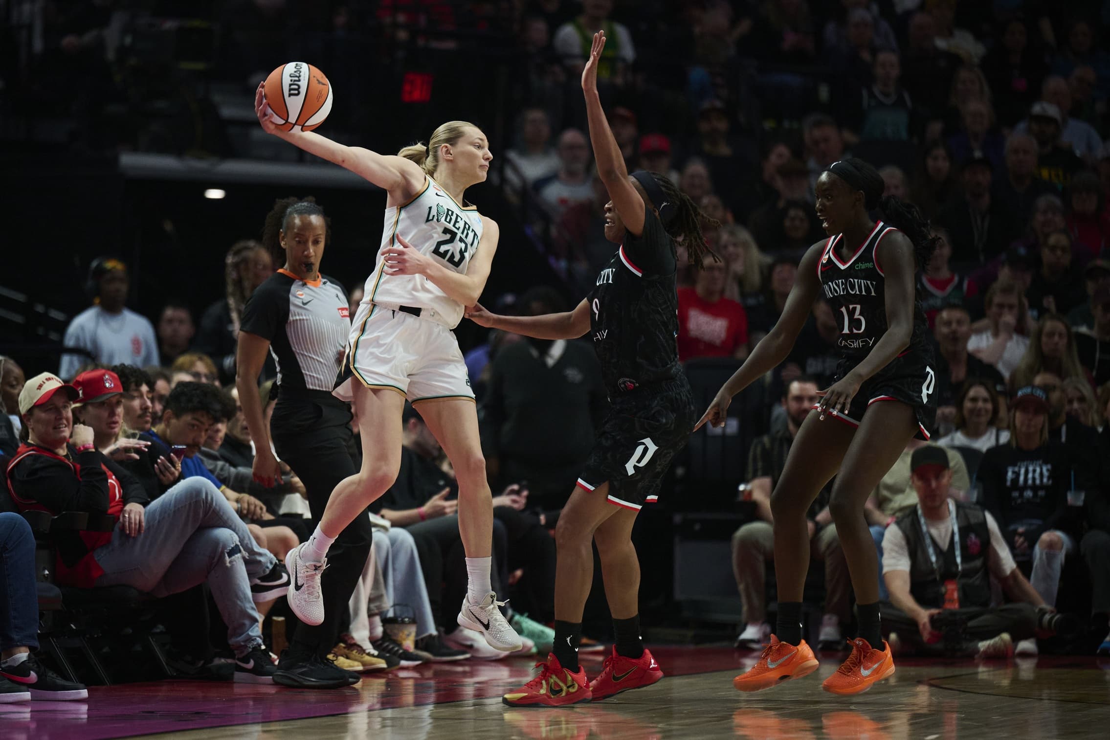 Une semaine après, Marine Johannès bat un nouveau record en WNBA