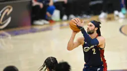 Les Lakers pourraient se tourner vers Max Strus si Jonathan Kuminga leur échappe