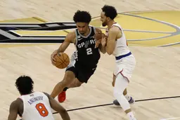 Dylan Harper confirme ses playoffs historiques avec les Spurs