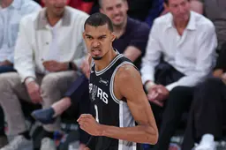 Mené 3 victoires à 1, Victor Wembanyama croît toujours en les chances des Spurs de remporter le titre NBA.