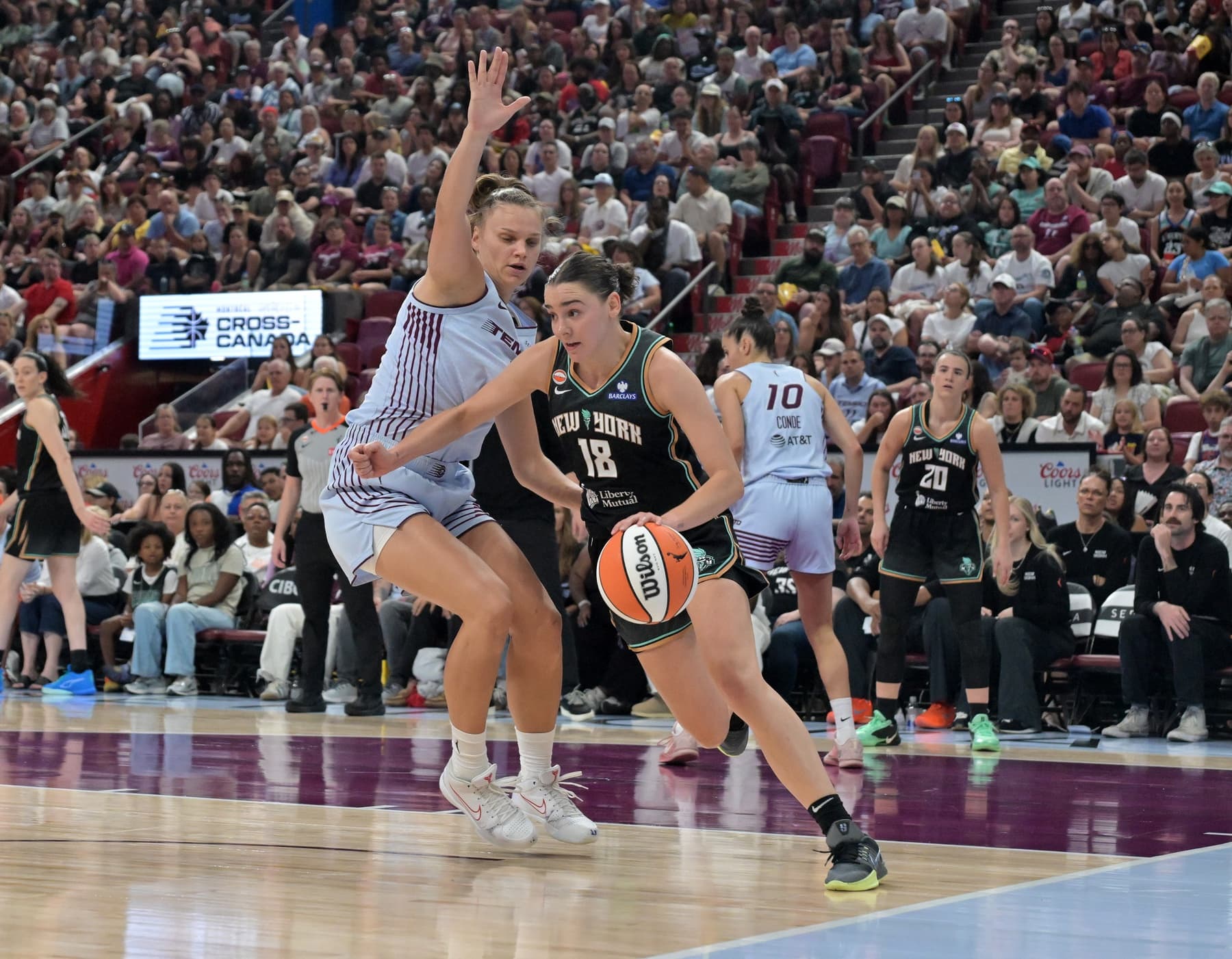 La WNBA pulvérise son record de spectateurs à Montréal : plus de 20 000 fans au Centre Bell