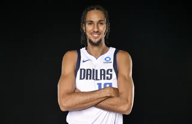 Zaccharie Risacher en passe de reprendre confiance à Dallas ? « On ne va pas enterrer un gars à 20 ou 21 ans »