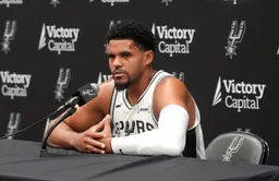 NBA: San Antonio Spurs-Media Day