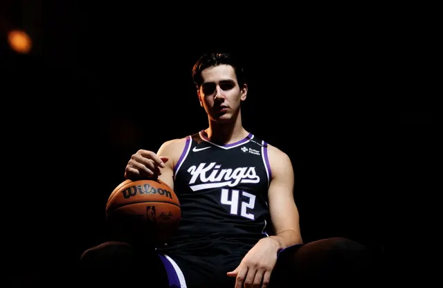 Ayant pris 10 kilos de muscle cet été, Maxime Raynaud se retrouve parmi les 15 joueurs les plus lourds de NBA : « J'en suis très content »