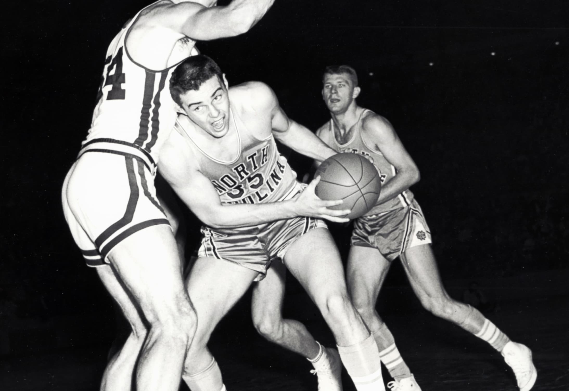 Doug Moe, légende du basket NBA et pionnier du « run and gun », décède à 87 ans