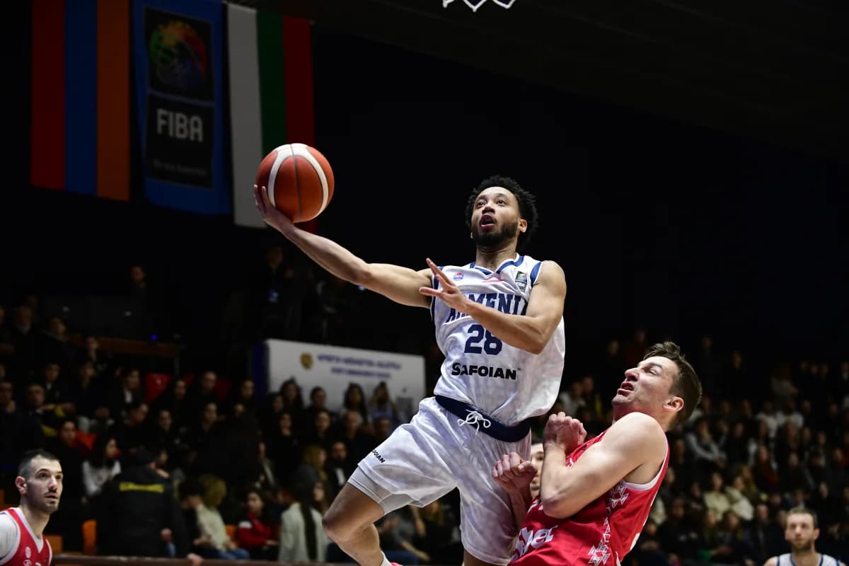 Darius McGhee brille malgré la défaite de l’Arménie face à la Bulgarie