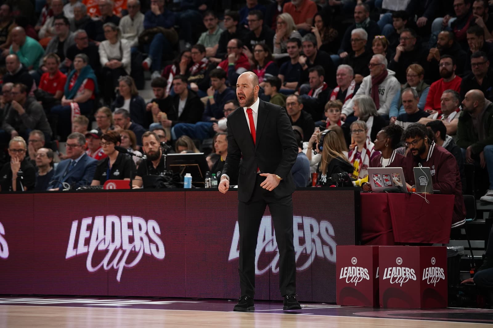 « Ça ne peut pas fonctionner comme ça » : Monaco s’en est sorti contre Strasbourg mais Spanoulis réclame de meilleurs départs