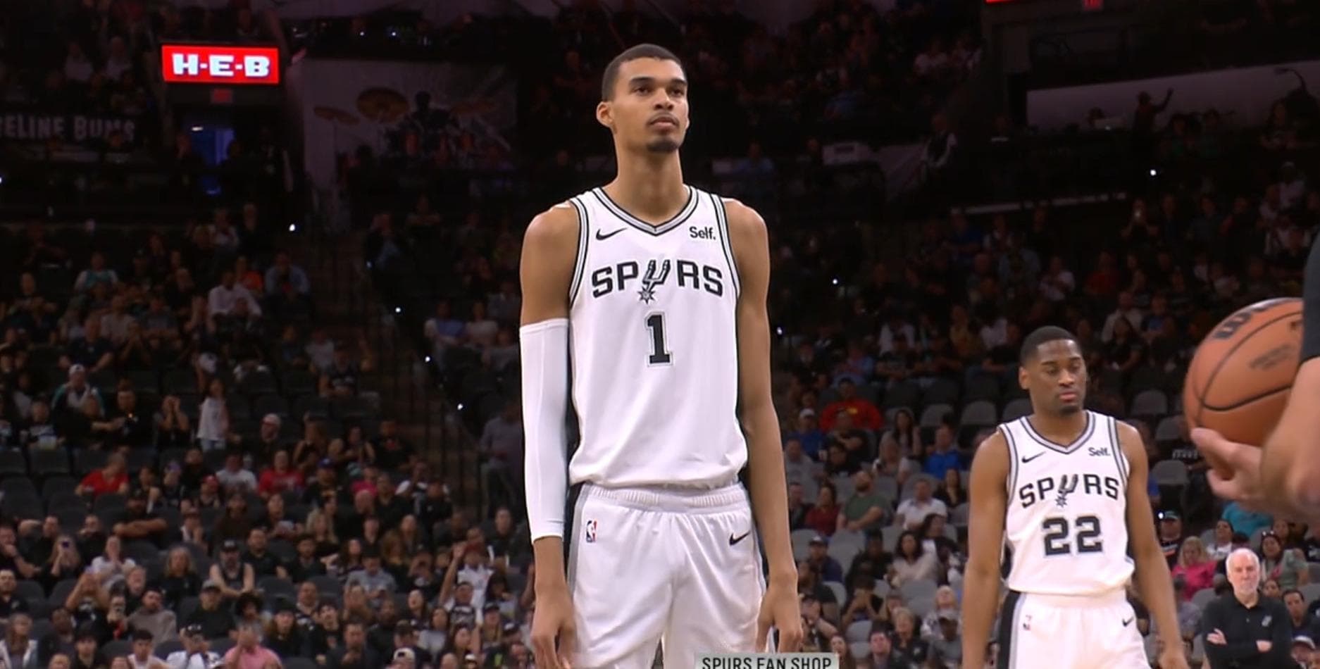 Victor Wembanyama termine bien la pré-saison NBA