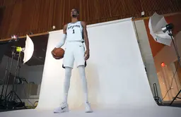 Wemby a fait sa rentrée médiatique lors du média day NBA.