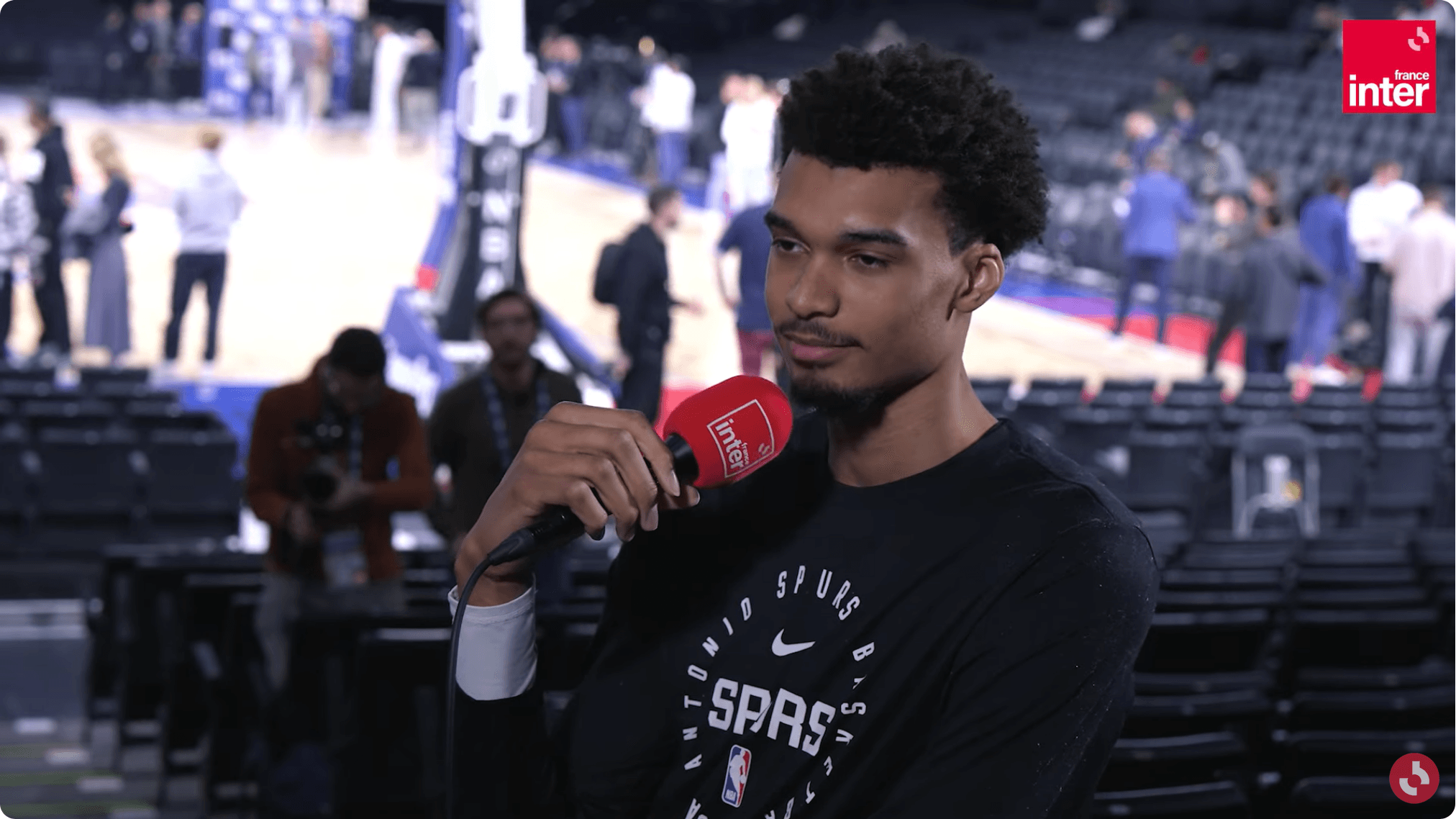 L’entretien de Victor Wembanyama sur France Inter : « Rendre le basket plus prépondérant dans la culture française »