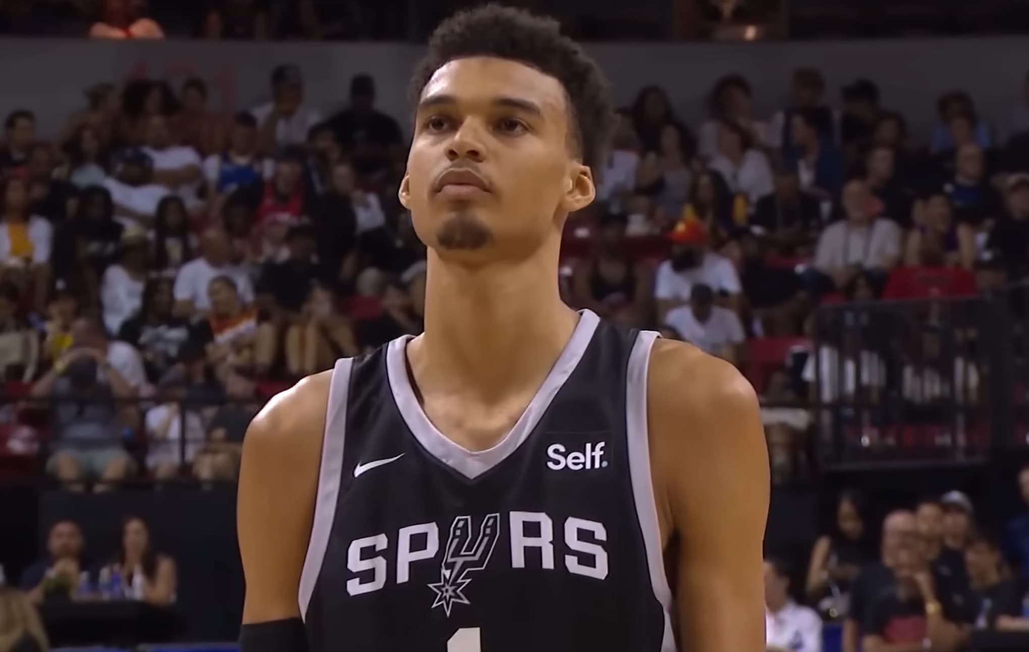 Victor Wembanyama (27 points) retrouve l’adresse mais San Antonio s’incline