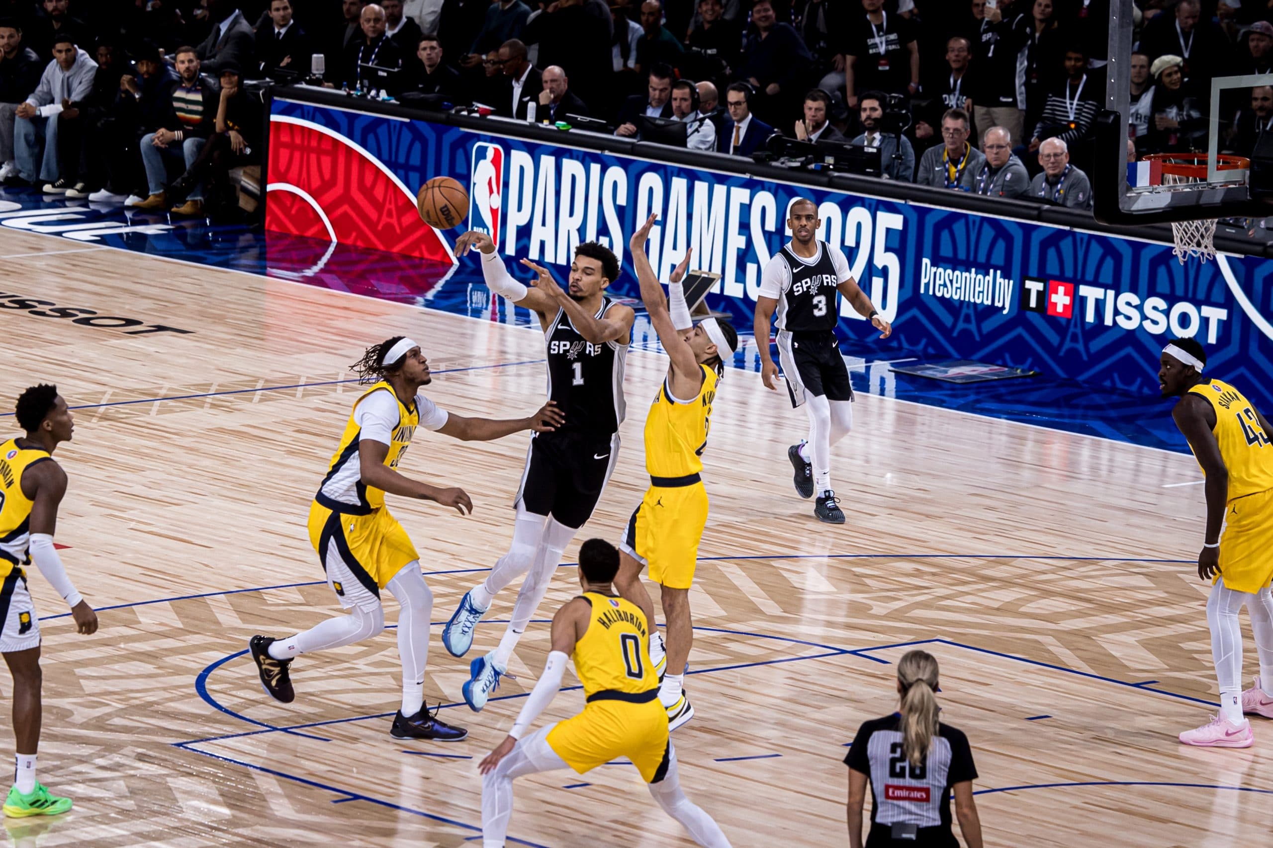 Les Spurs écrasent les Pacers lors de l’épisode 1 des NBA Paris Games, avec un grand Wembanyama