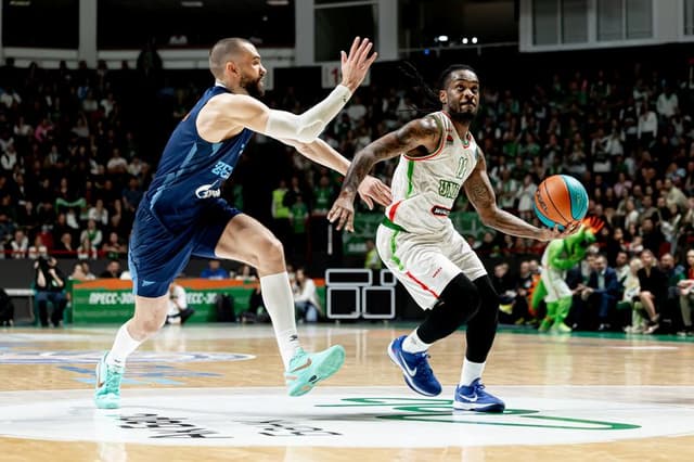 Paris Lee rejoint Livio Jean-Charles en finale de VTB League