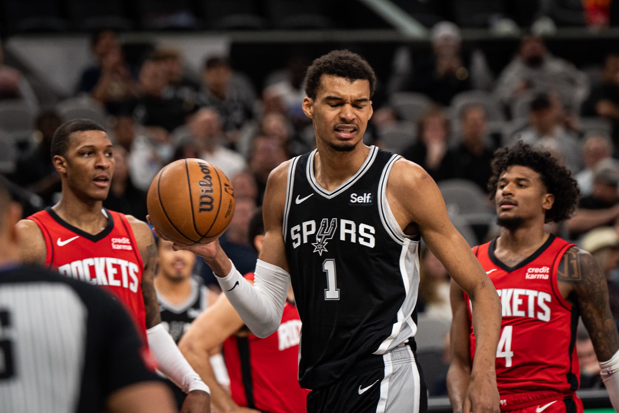 Les Spurs mettent un terme à la saison de Wembanyama