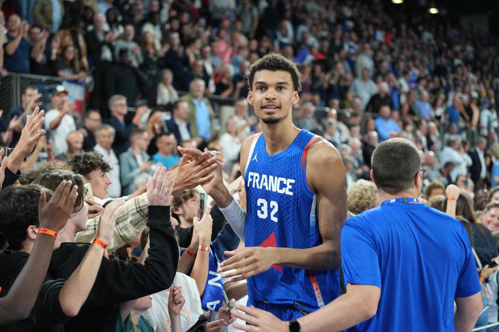 Victor Wembanyama : « Le maillot bleu, c’est mon maillot préféré ! »