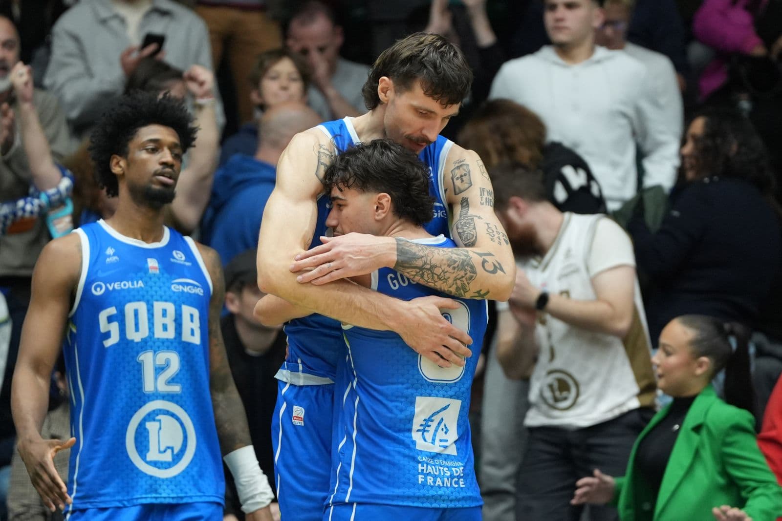 Le braquage de Saint-Quentin, Le Mans tranquille, Dijon et Nanterre dans le dur