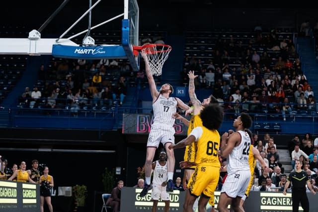 La hiérarchie se dessine en Pro B : Orléans devient seul leader pour la première fois, Fos est bon dernier