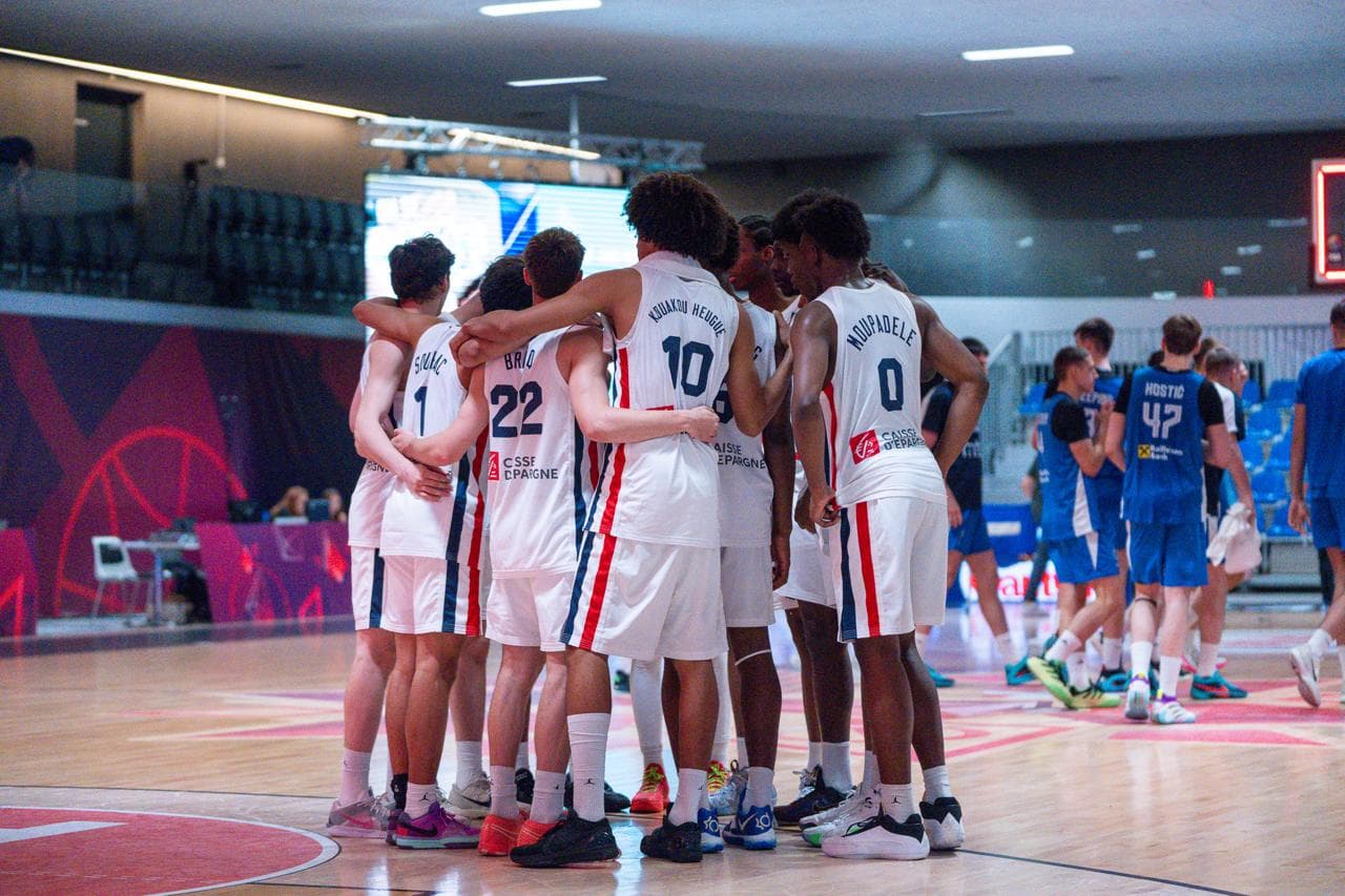 Battue par la Serbie, l’équipe de France termine 10e de la Coupe du Monde U19