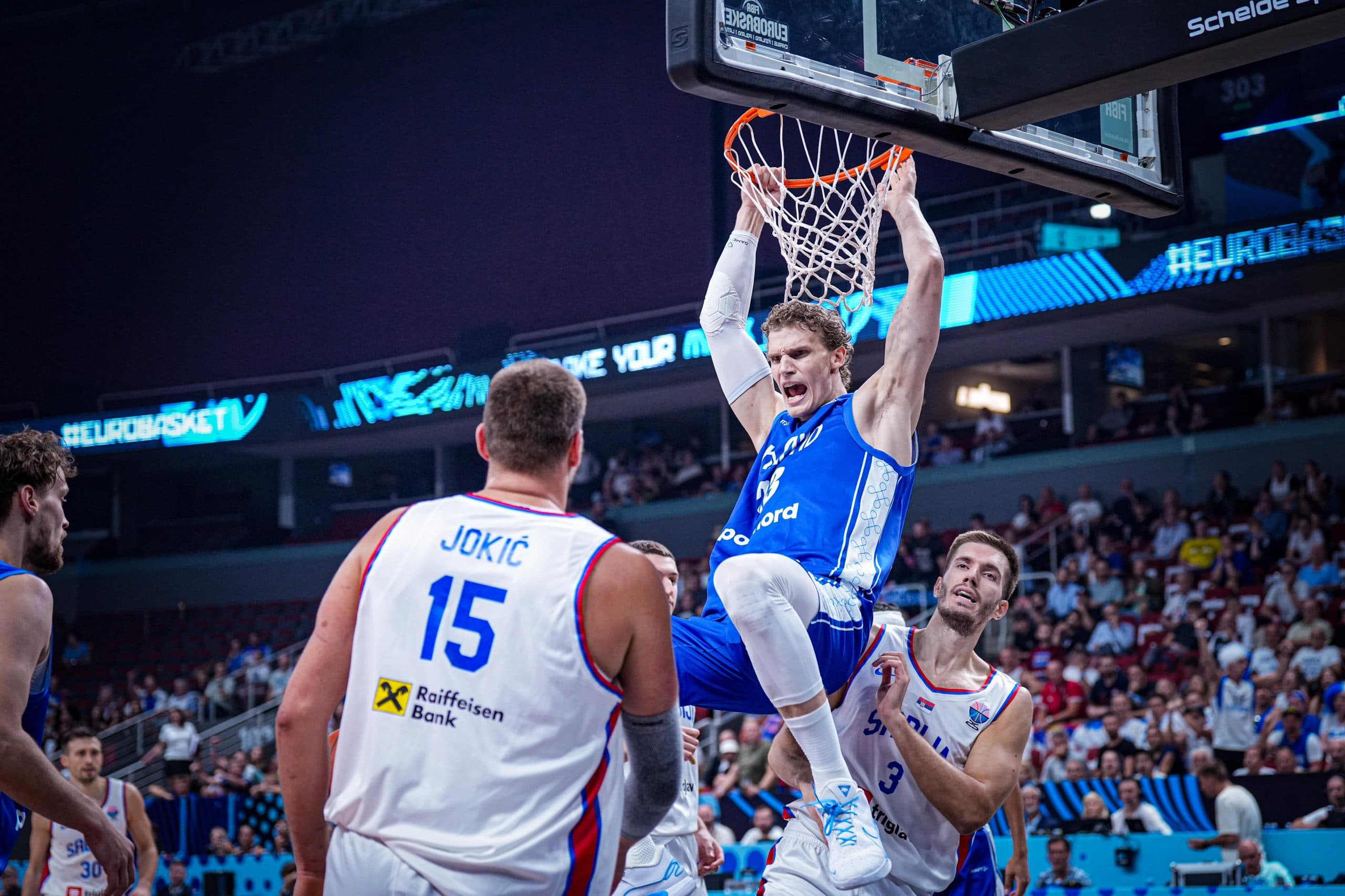 Sensation à l’EuroBasket : le favori serbe prend la porte, terrassé par la Finlande !