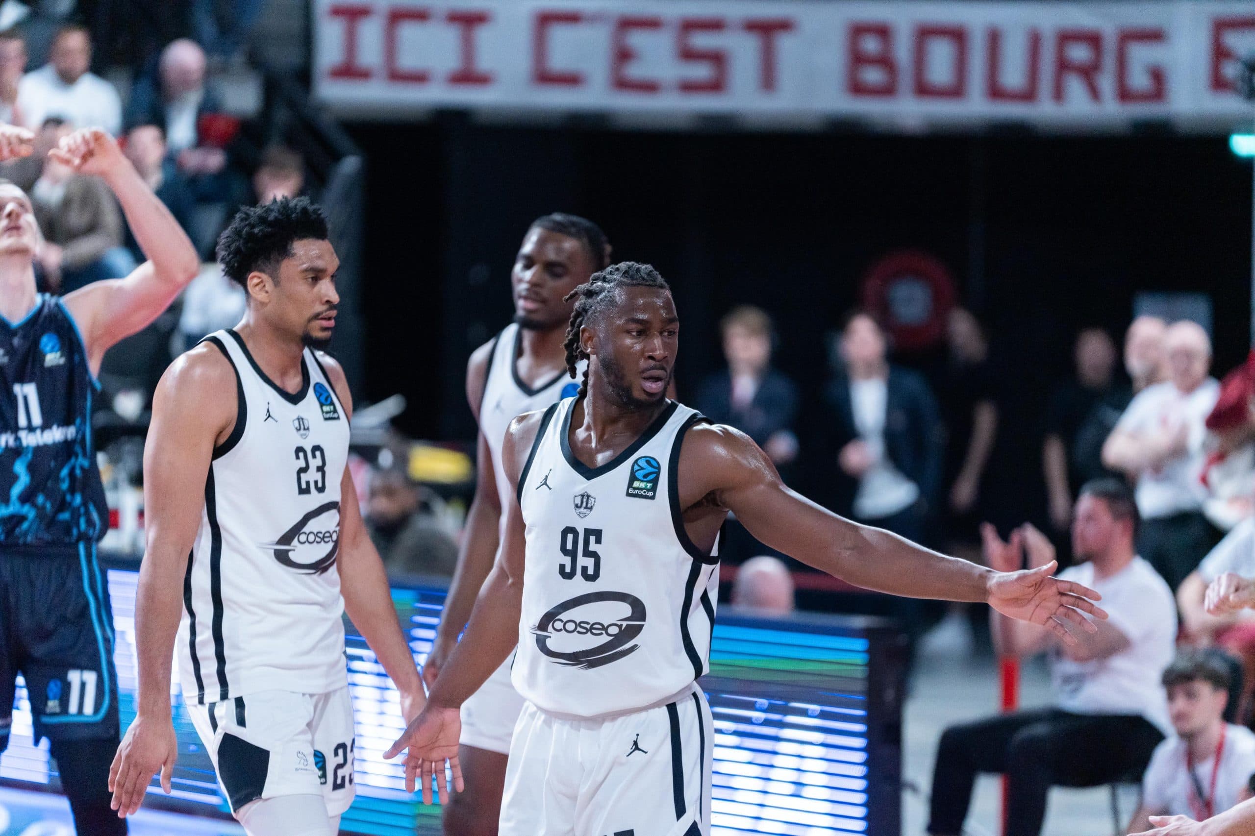 Adam Mokoka : « On est obligés de mouiller le maillot et on ne l’a pas fait »