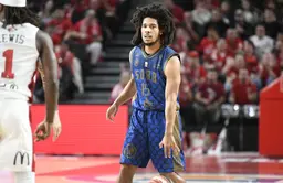 Tyger Campbell contre la JL Bourg en 2023-2024