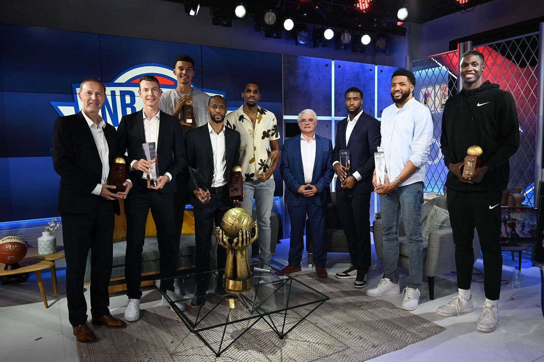 Will Cummings MVP, Collet meilleur coach, Kamagaté meilleur défenseur et Wembanyama meilleur jeune