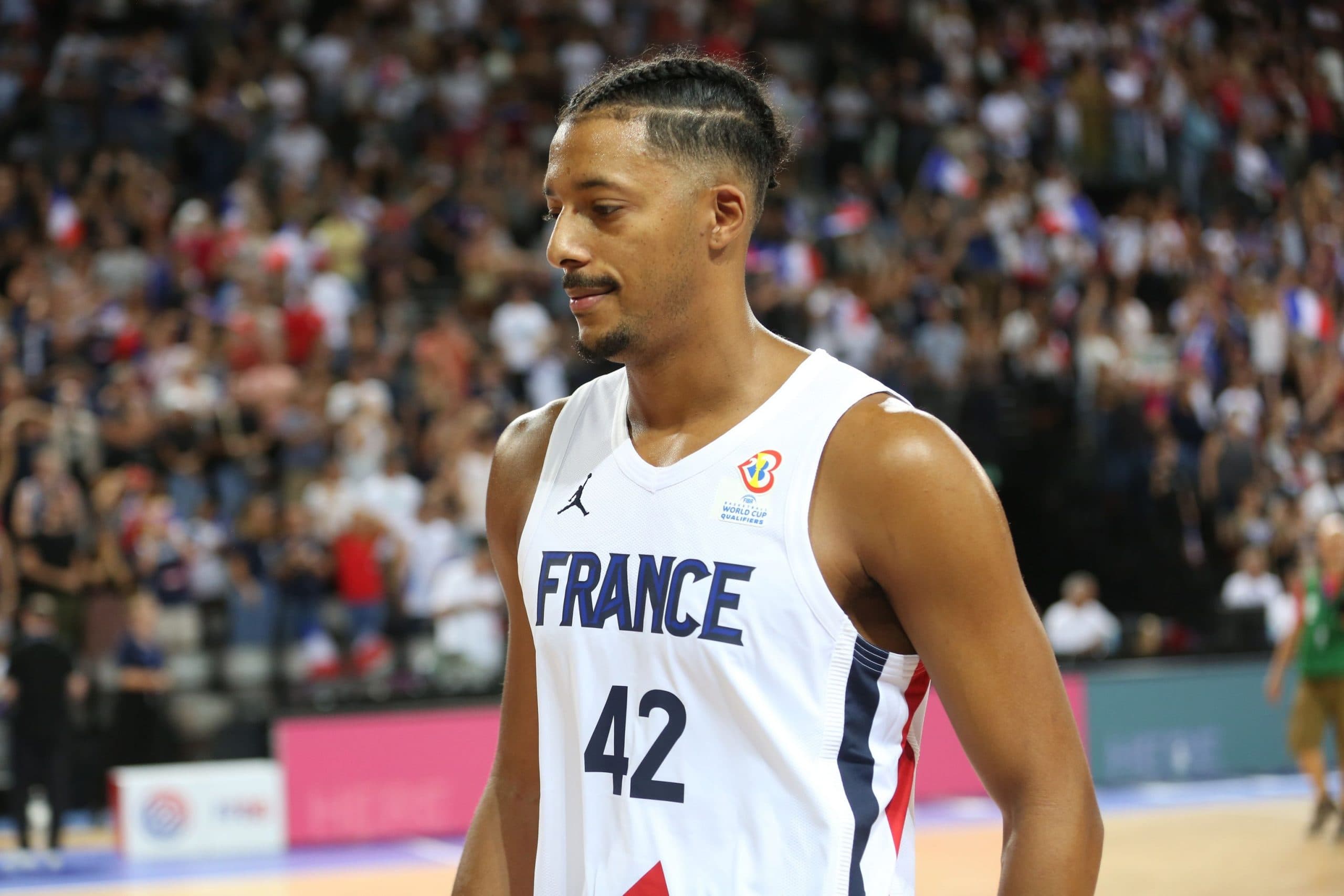 Officiel : William Howard a quitté le groupe France