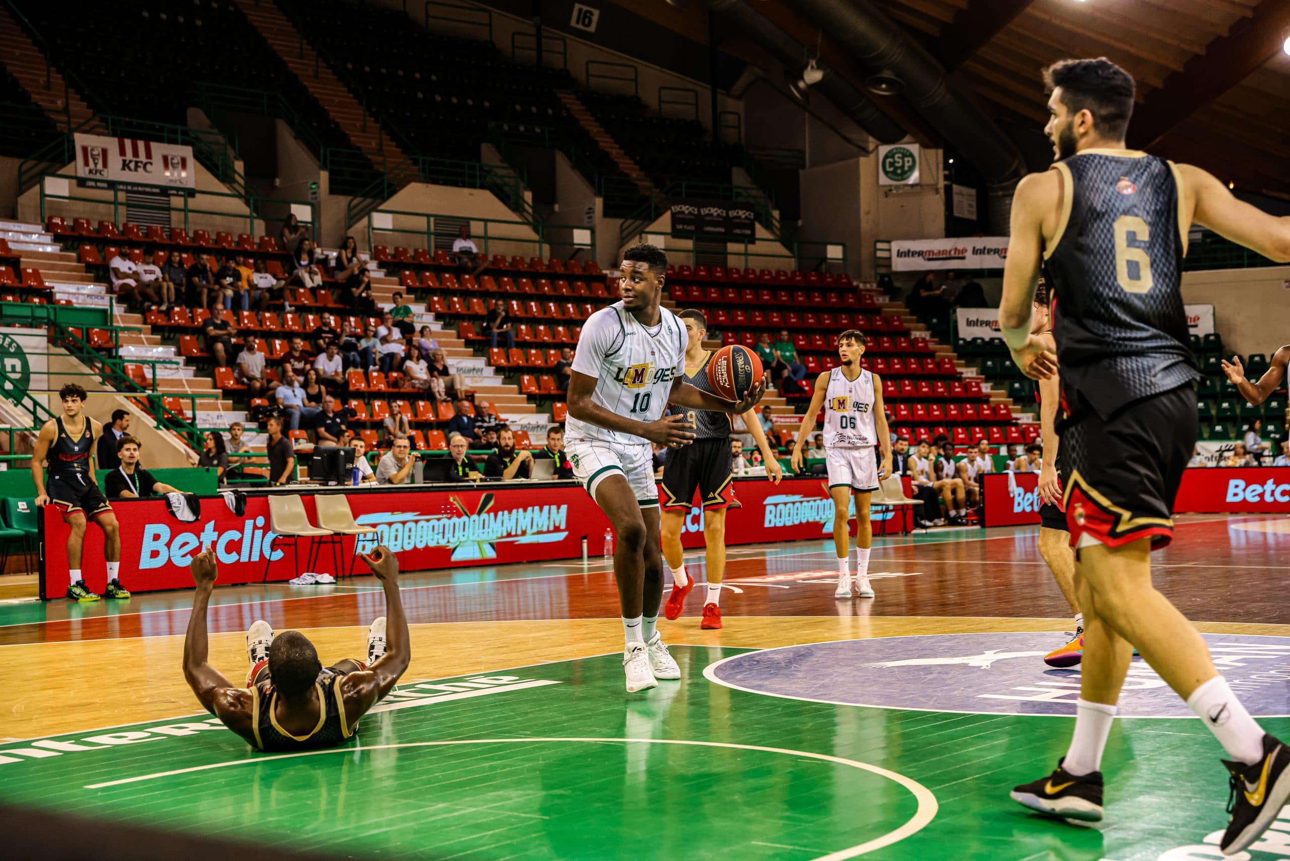 Limoges co-leader en Espoirs : « Il y a vraiment du beau potentiel dans ce groupe »