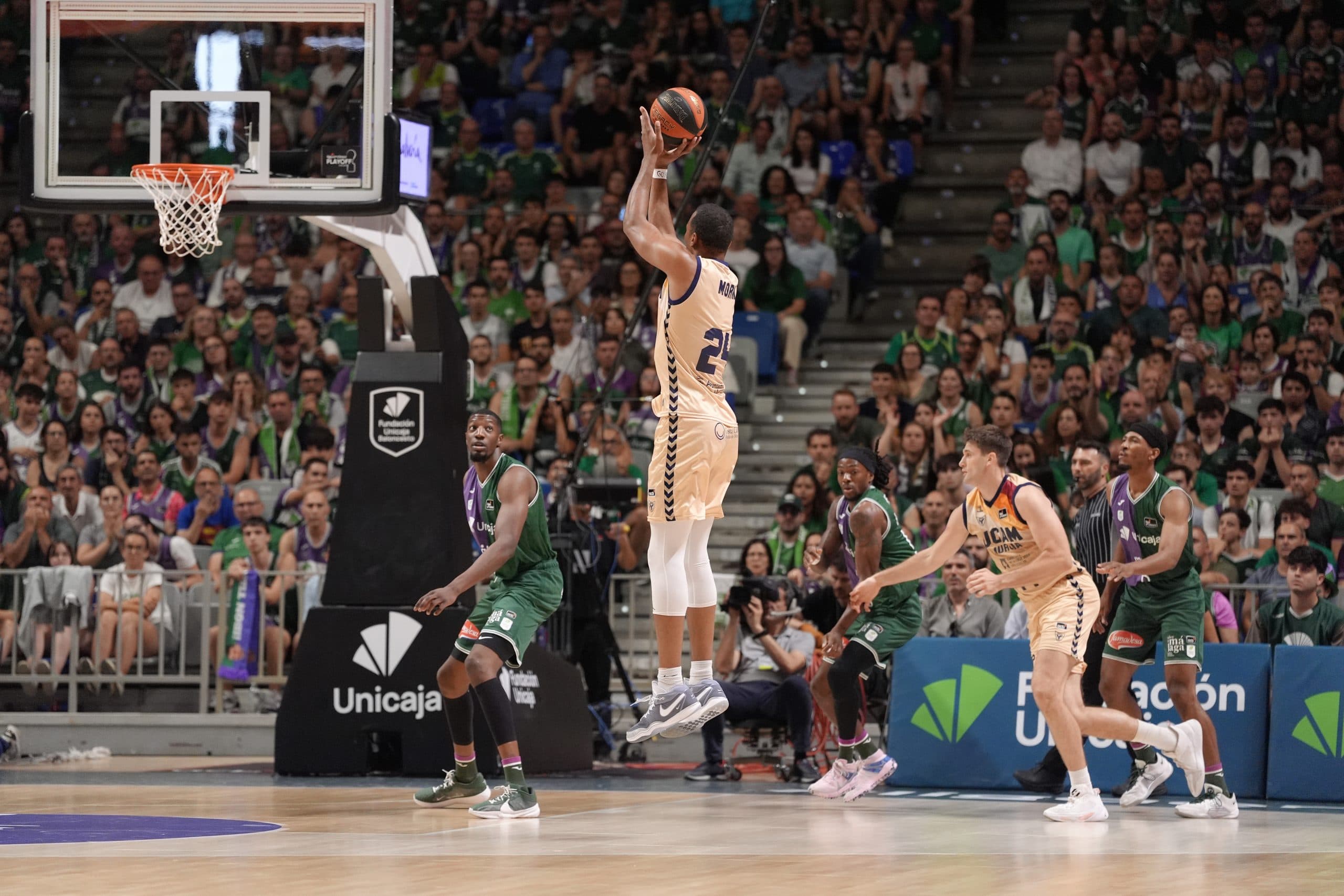 Yannis Morin (Murcie) en finale de la Liga Endesa contre le Real Madrid !