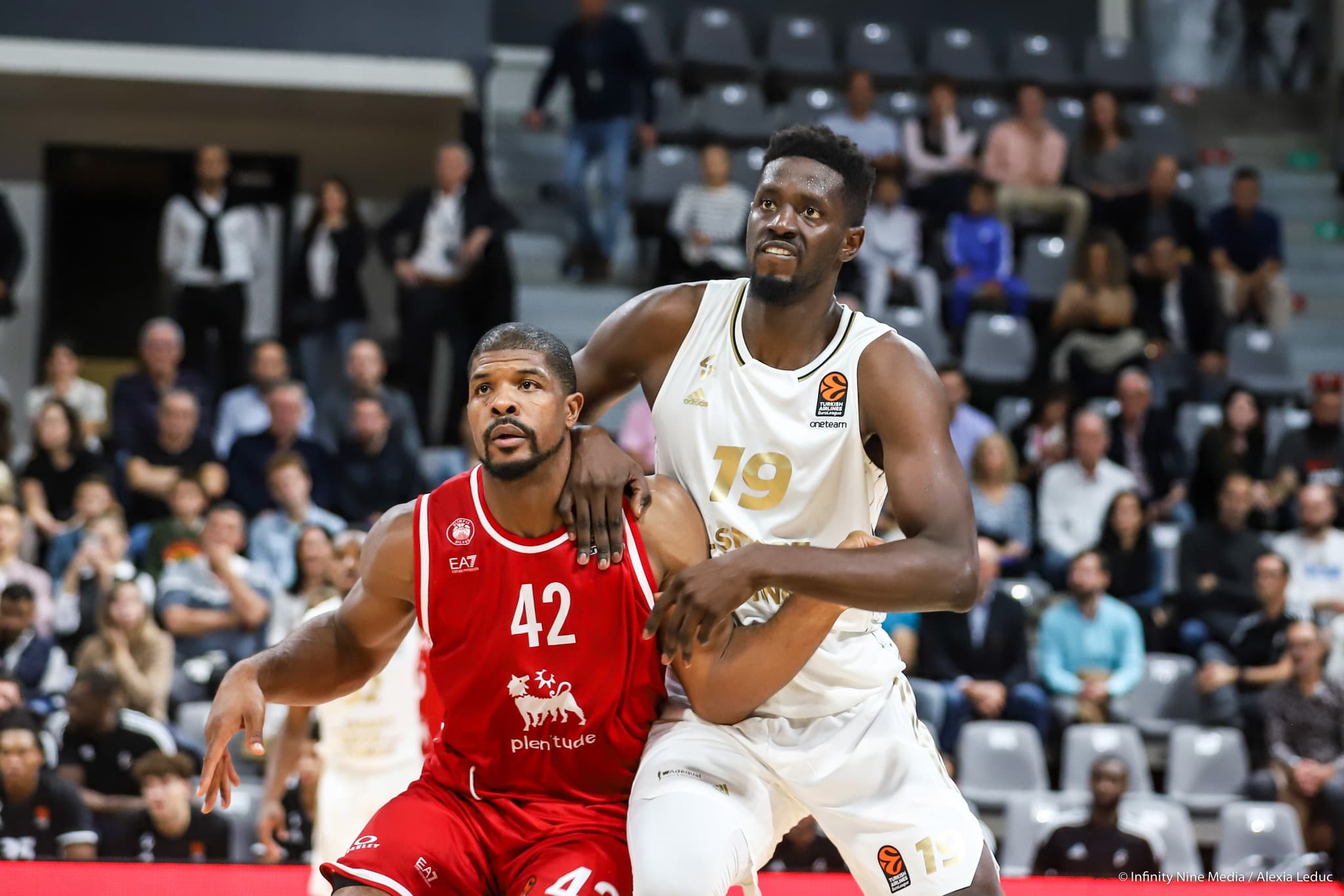 L’ASVEL scrute le marché à la recherche d’une opportunité à l’intérieur