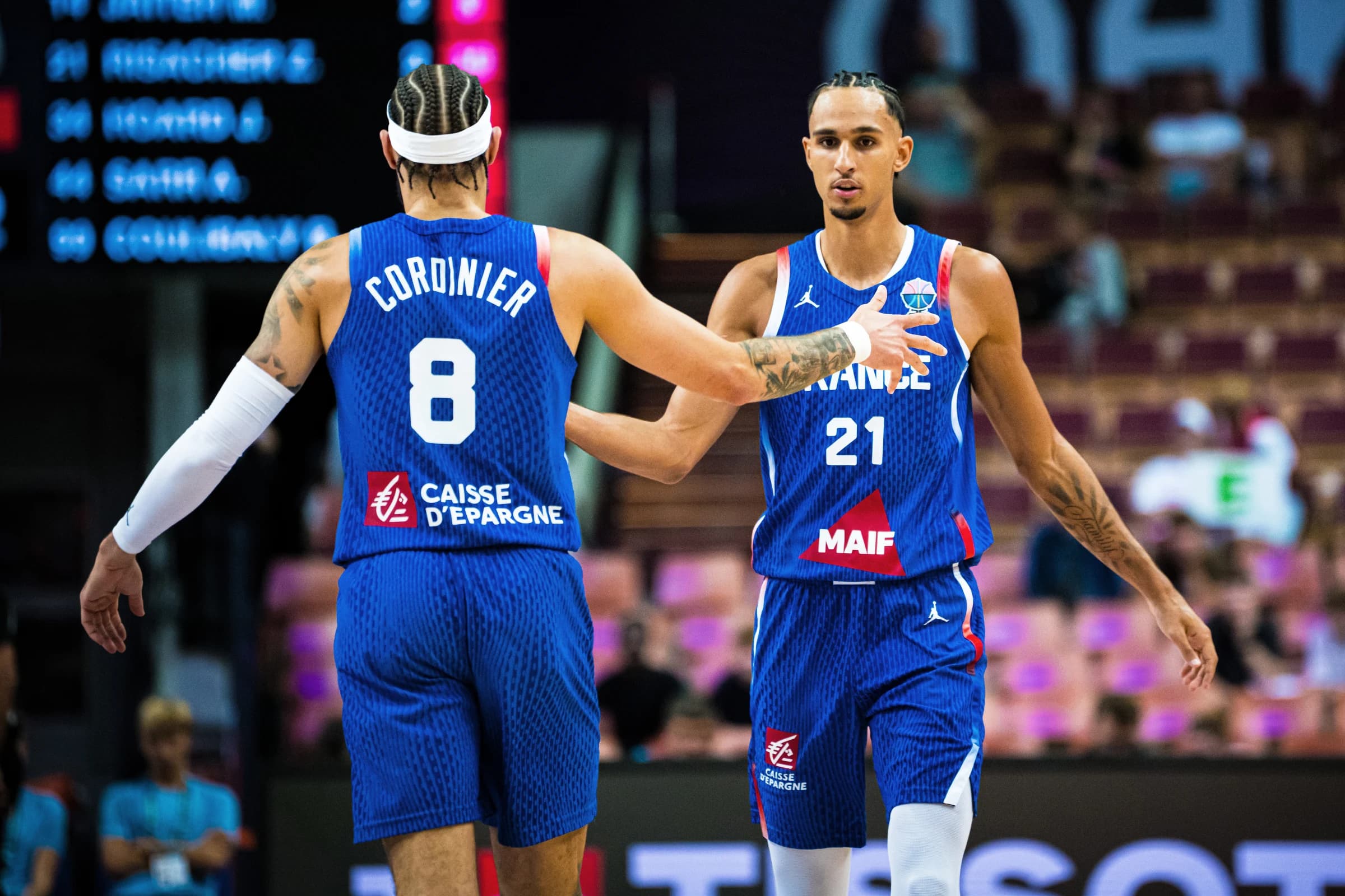 Zaccharie Risacher a trouvé sa place dans la rotation des Bleus : « Je suis très à l’aise »