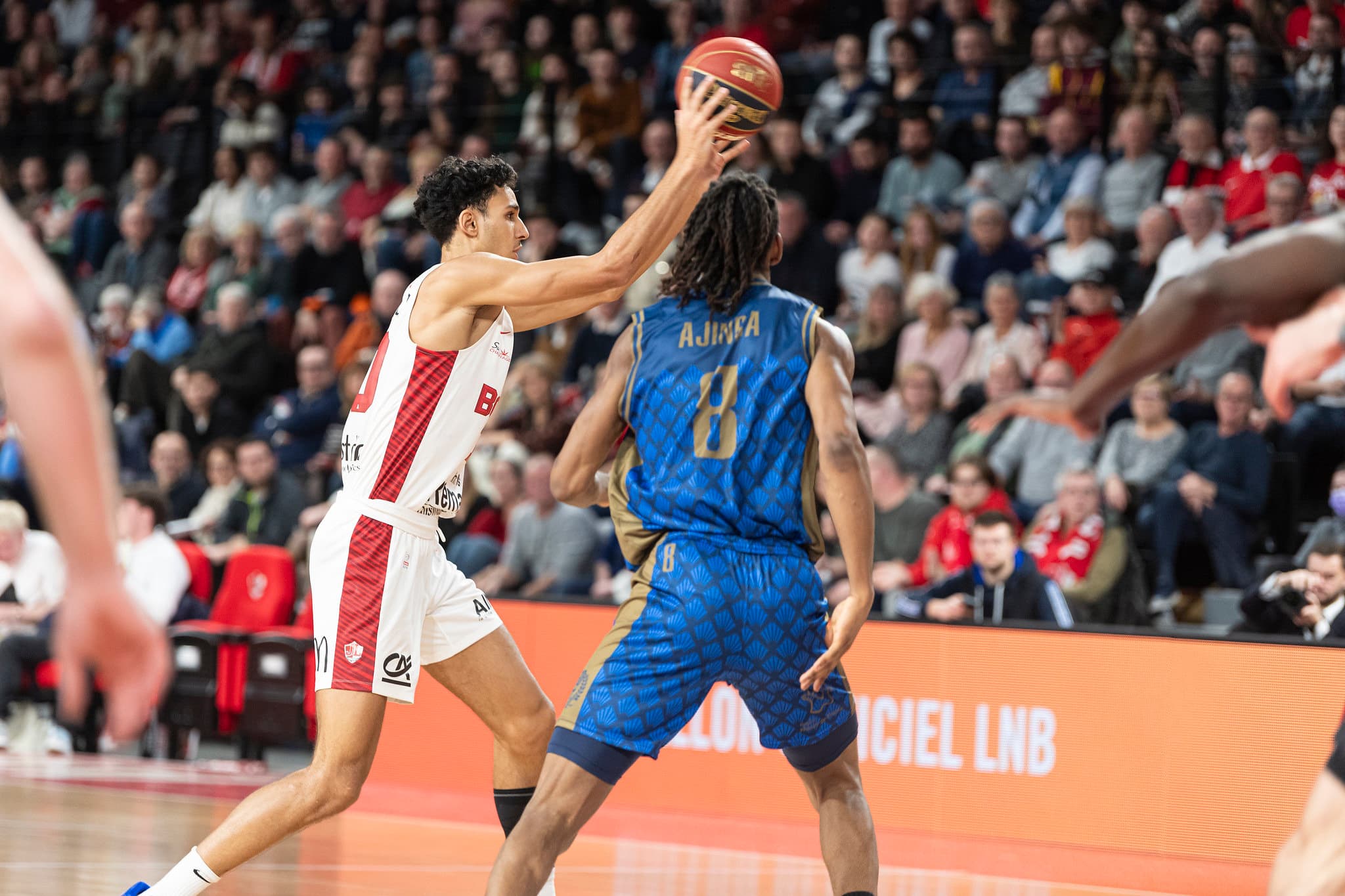 Zaccharie Risacher élu meilleur jeune de la saison