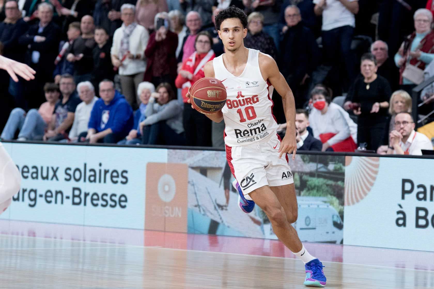 Zaccharie Risacher de retour avec Bourg pour affronter Tidjane Salaün